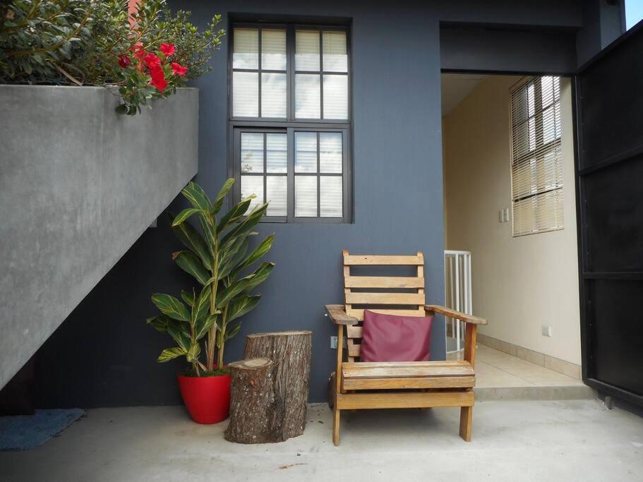 Comfy. Full Internet, Kitchen, Washer And Dryer, Netflix Chimaltenango エクステリア 写真