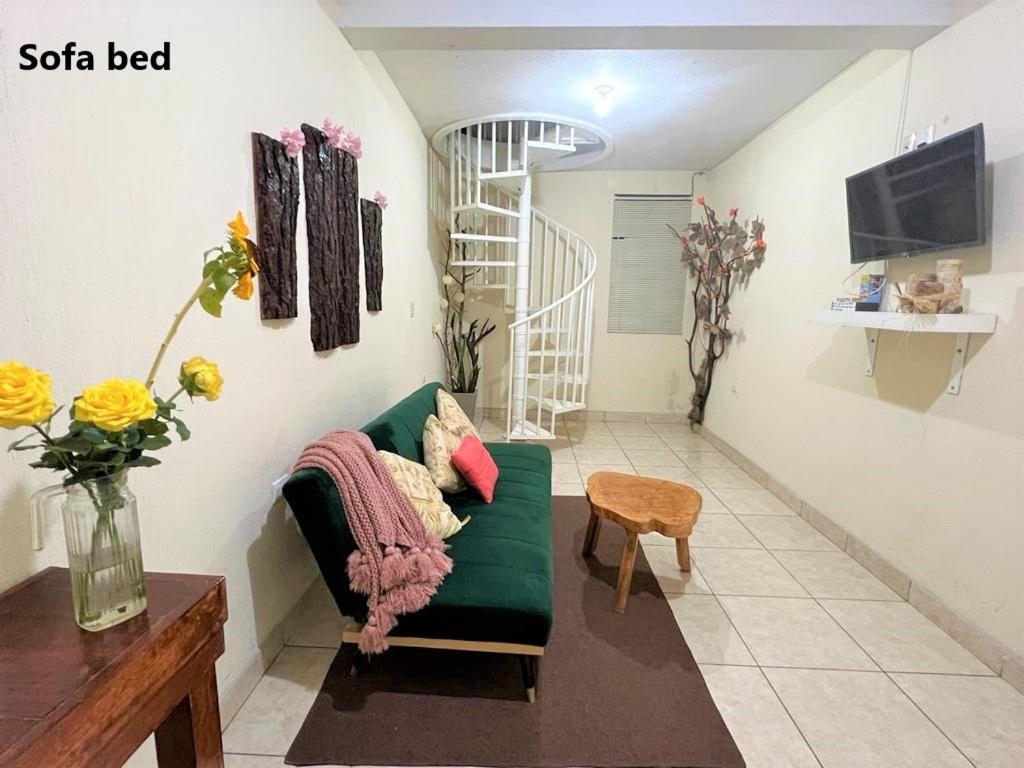 Comfy. Full Internet, Kitchen, Washer And Dryer, Netflix Chimaltenango エクステリア 写真