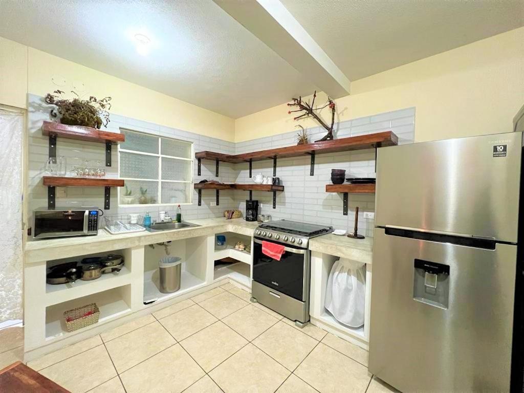 Comfy. Full Internet, Kitchen, Washer And Dryer, Netflix Chimaltenango エクステリア 写真